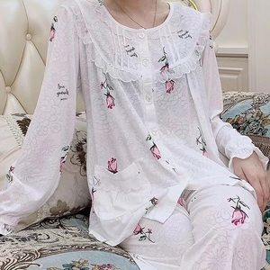 Brandoria Floral pajamas